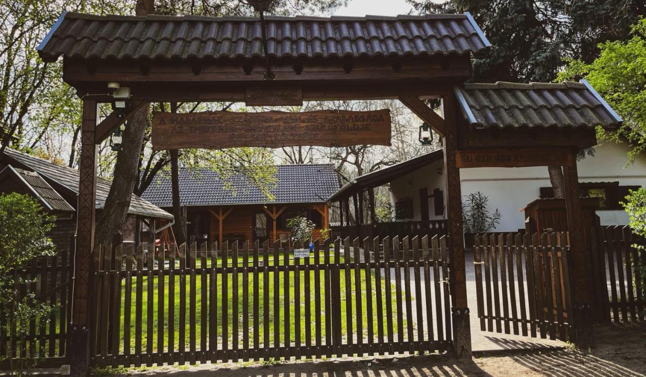 Vándor tanya Agasegyhaza Exterior foto